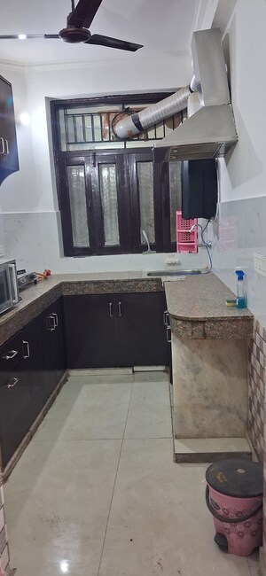 Furnished Amenities in 3 BHK Builder Floor at Sushant Lok Iii – for Rent