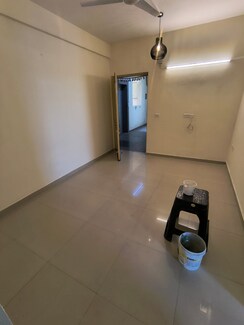 2 BHK Apartment For Sale in Pyramid Midtown
