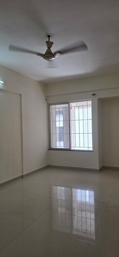 2 BHK Apartment For Rent in Castle Royale