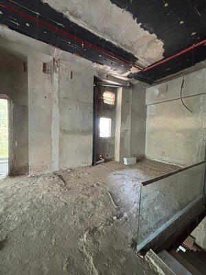 Building Lobby in  Showroom at Santacruz West – for Rent