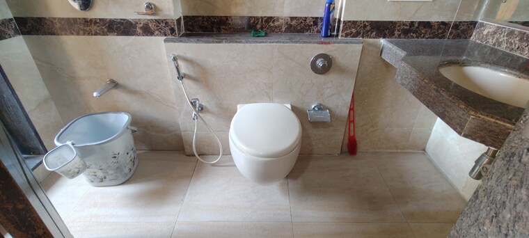 Bathroom, k-raheja-raheja-residency 2 Bedroom 1400 Sq.Ft. Apartment In Malad East Mumbai 10393041