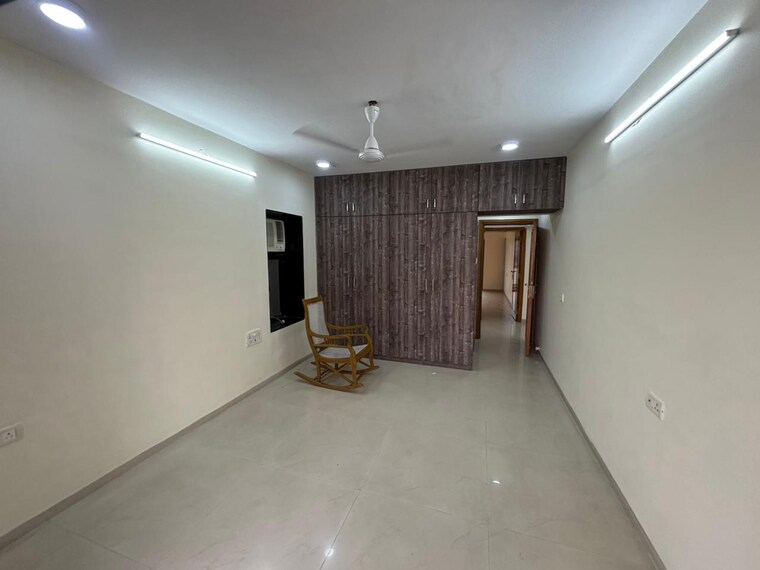 Room, dheeraj-devika 3 Bedroom 1400 Sq.Ft. Apartment In Bandra West Mumbai 10393003