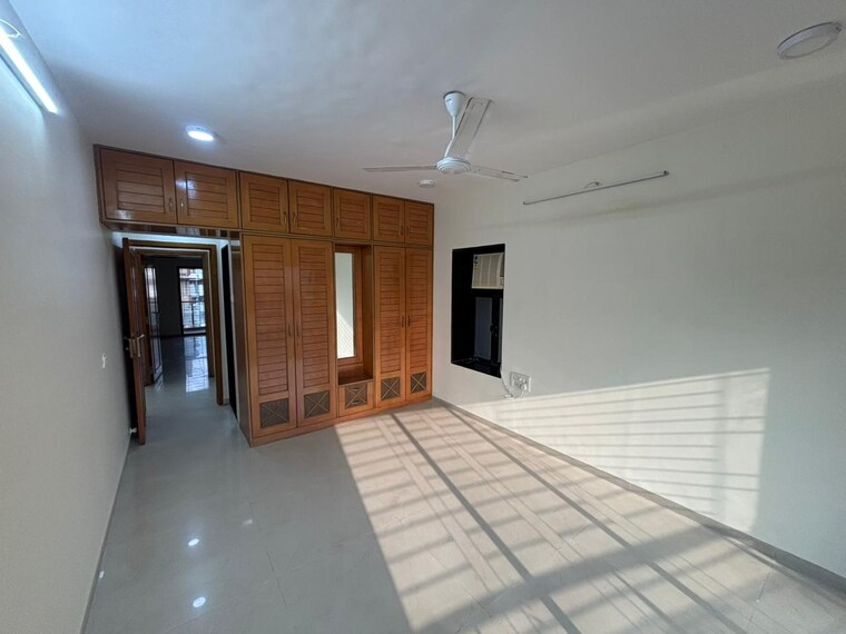 Room, dheeraj-devika 3 Bedroom 1400 Sq.Ft. Apartment In Bandra West Mumbai 10393003