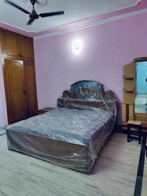 Bedroom in 2 BHK Apartment at Shatabdi Vihar, Sector 52 – for Rent