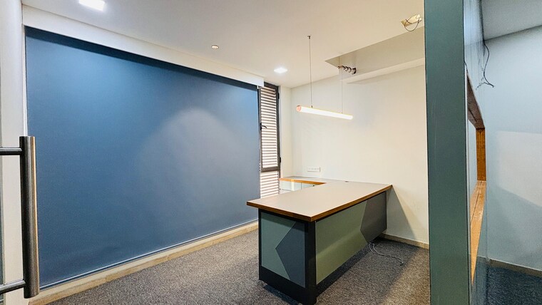 undefined, samvaad-east-face Commercial Office Space 1650 Sq.Ft. In Ambli Ahmedabad 10393054