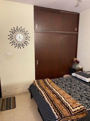 Bedroom in 2 BHK Apartment at Cooke Town – for Rent