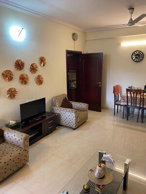 Living Room in 2 BHK Apartment at Cooke Town – for Rent