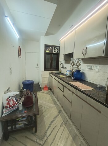 1 BHK Builder Floor for Rent in Govindpuri, Delhi