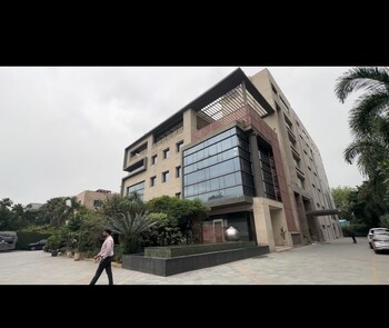 Office Space for Rent in Sector 32, Gurgaon