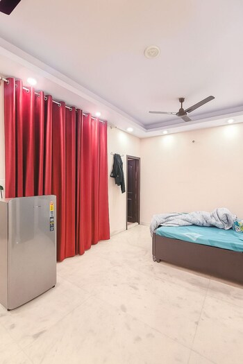 1 RK Builder Floor for Rent in Medi City, Gurgaon