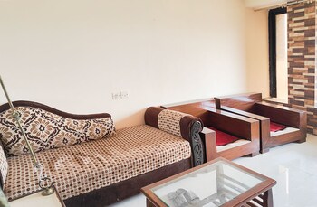 Pg for Rent in Goregaon East, Mumbai