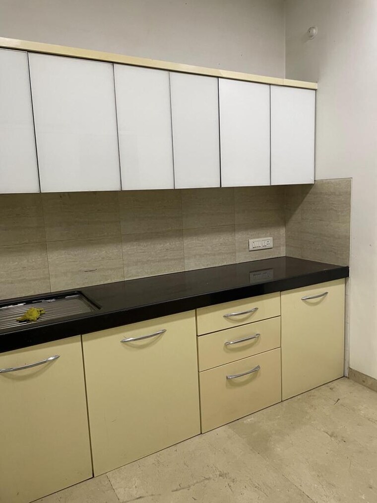 Kitchen, oberoi-exquisite-goregaon 3 Bedroom 1348 Sq.Ft. Apartment In Goregaon East Mumbai 10401382