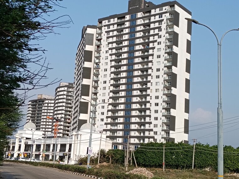 Exterior View, omaxe-lake 5 Bedroom 9400 Sq.Ft. Builder Floor In North Mullanpur Chandigarh 10401620