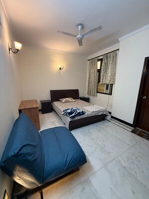 Living Room in 1 BHK Apartment at Dlf Phase V – for Rent