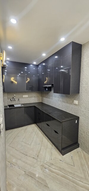 Kitchen in 3 BHK Builder Floor at Malviya Nagar – for Rent