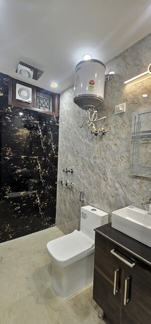 Bathroom in 3 BHK Builder Floor at Malviya Nagar – for Rent