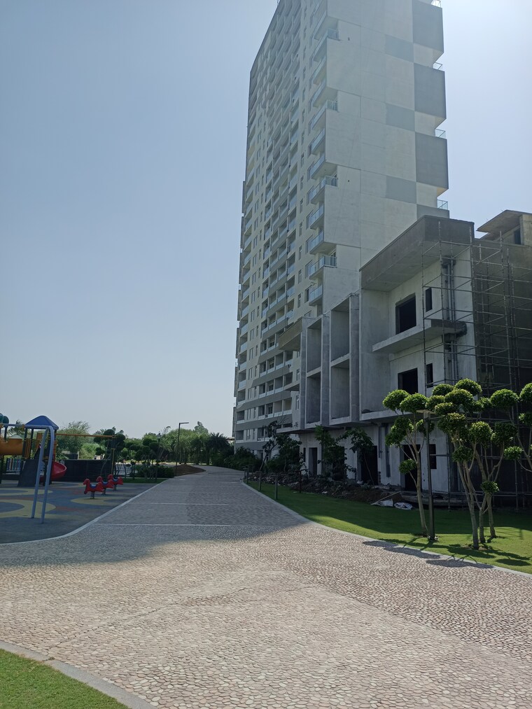 Exterior View, omaxe-lake 5 Bedroom 9400 Sq.Ft. Builder Floor In North Mullanpur Chandigarh 10401620