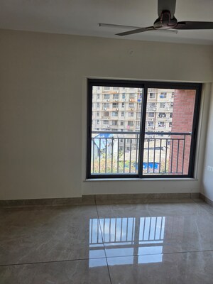 Room in 2 BHK Apartment at  Rushi The Kollage Andheri, Andheri East – for Rent