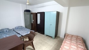 Bedroom in  Pg at Deccan Gymkhana – for Rent