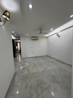 4 BHK Builder Floor For Rent in Sector 82