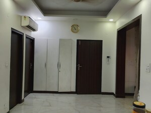 Building Lobby in 2 BHK Builder Floor at Sector 23 – for Rent