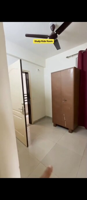 Room in 2.5 BHK Apartment at Stellar Jeevan, Sector 1 Greater Noida – for Sale
