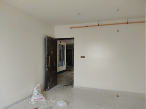 Room in 2 BHK Apartment at Sheth Avante, Kanjurmarg West – for Sale