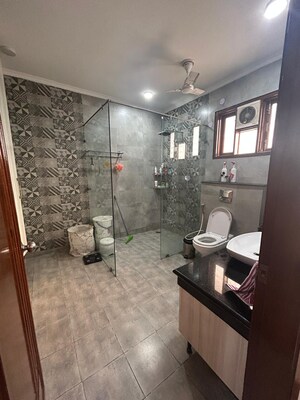 Bathroom in 3 BHK Independent House at Sector 21 – for Rent