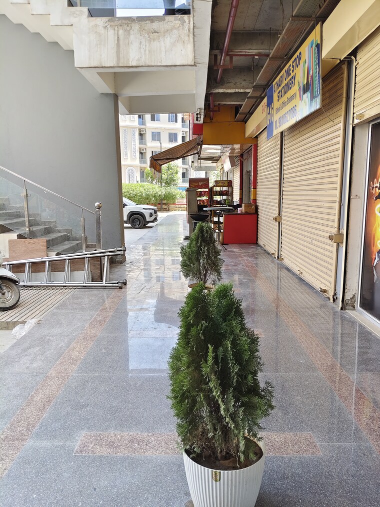 Balcony, gls-avenue-city Commercial Office Space 330 Sq.Ft. In Sector 92 Gurgaon 10401799