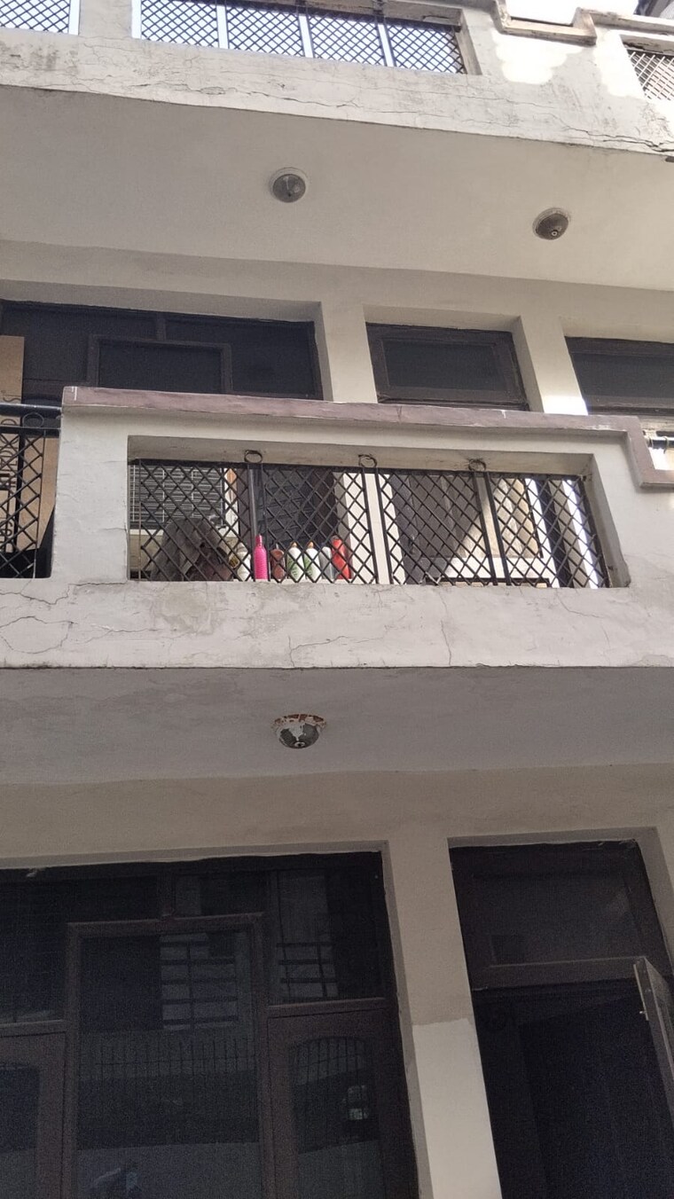 Balcony, ansal-plaza-gurgaon 3 Bedroom 1500 Sq.Ft. Builder Floor In Palam Vihar Gurgaon 10401817