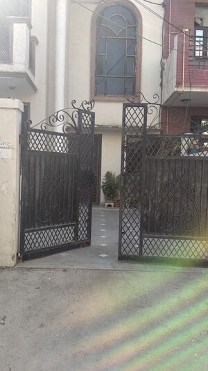 3 BHK Builder Floor For Rent in Ansal Plaza Gurgaon, Palam Vihar