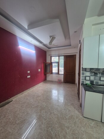 1 BHK Builder Floor for Rent in Sector 40, Gurgaon