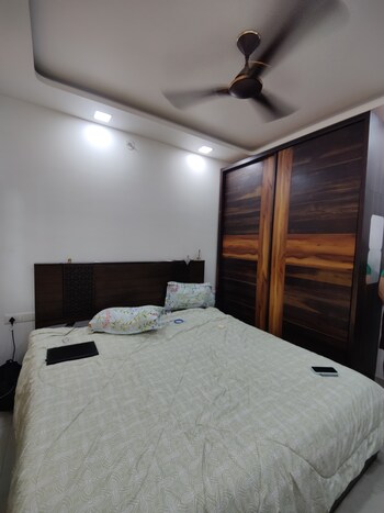 Sheth Vasant Oasis