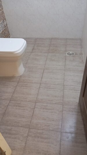 Bathroom in 1 RK Apartment at Sector 10a – for Rent