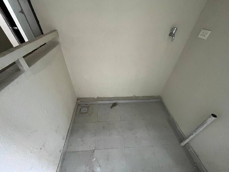 Room, mantra-insignia 1 Bedroom 585 Sq.Ft. Apartment In Mundhwa Pune 10403068