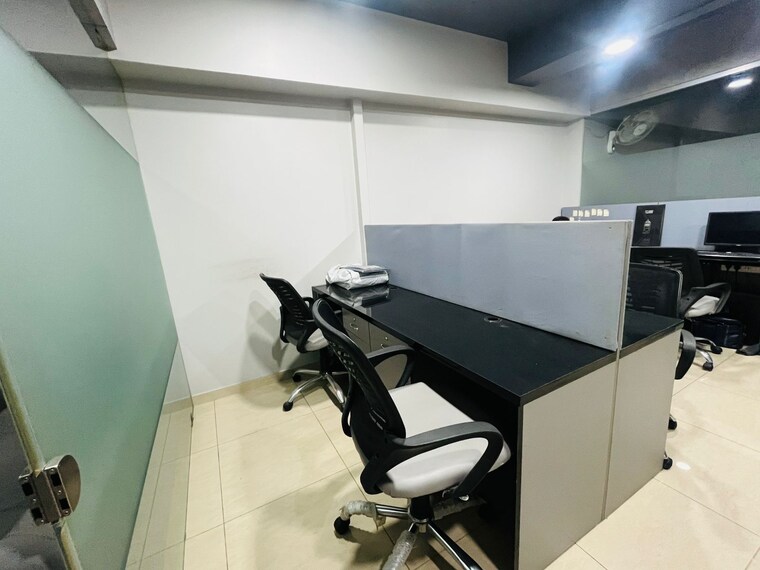 Team Area, swati-clover Commercial Office Space 845 Sq.Ft. In Thaltej Ahmedabad 10403070
