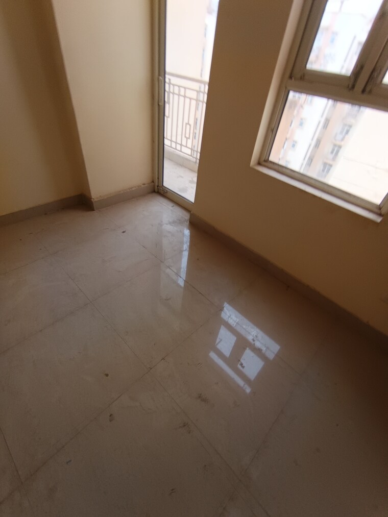 Room, shree-vardhman-mantra 2 Bedroom 900 Sq.Ft. Apartment In Sector 67 Gurgaon 10403510