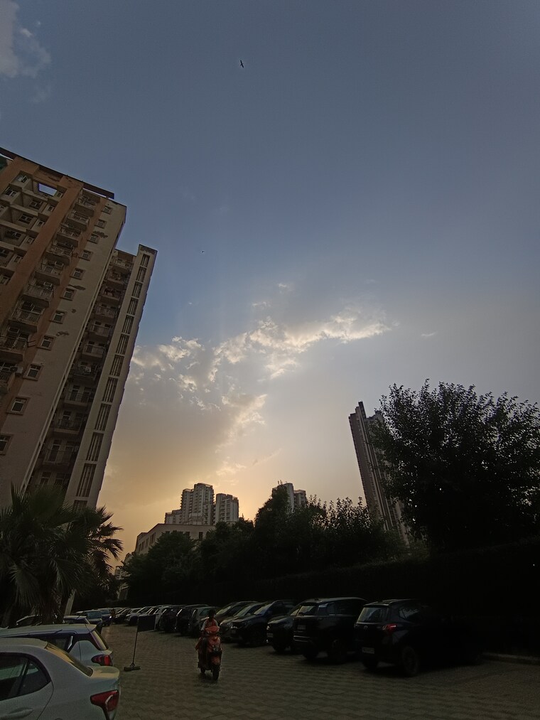 Exterior View, shree-vardhman-mantra 2 Bedroom 900 Sq.Ft. Apartment In Sector 67 Gurgaon 10403510