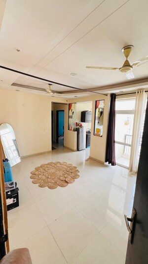 Bedroom in 3 BHK Apartment at Sector 82 – for Rent