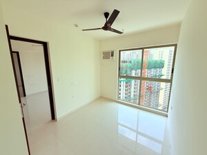 1 BHK Apartment For Rent in Vijay Orovia, Ghodbunder Road