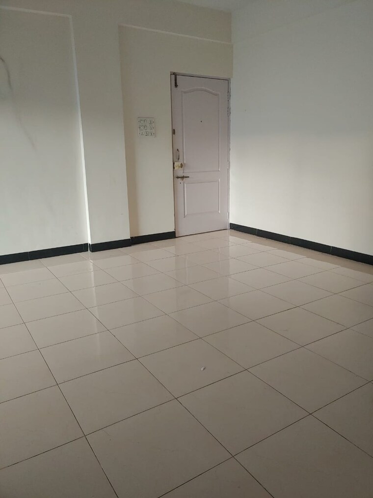 Room, high-class-residency 2 Bedroom 1000 Sq.Ft. Apartment In Bavdhan Pune 10404443