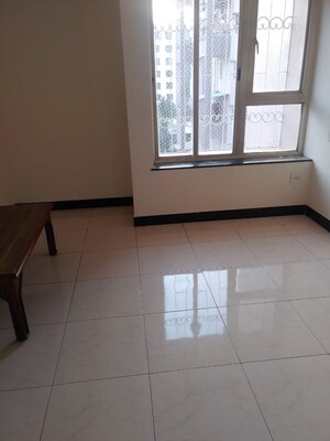 Room in 2 BHK Apartment at High Class Residency, Bavdhan – for Rent