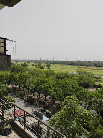 4 BHK Flat for Rent in Dwarka, Delhi