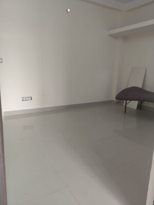 1 BHK Builder Floor For Rent in Neb Sarai