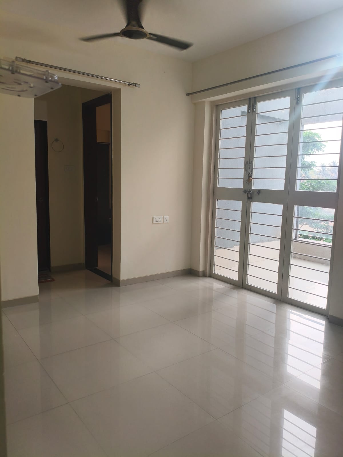 1 BHK Apartment For Rent in Kamgar Putala Vasahat
