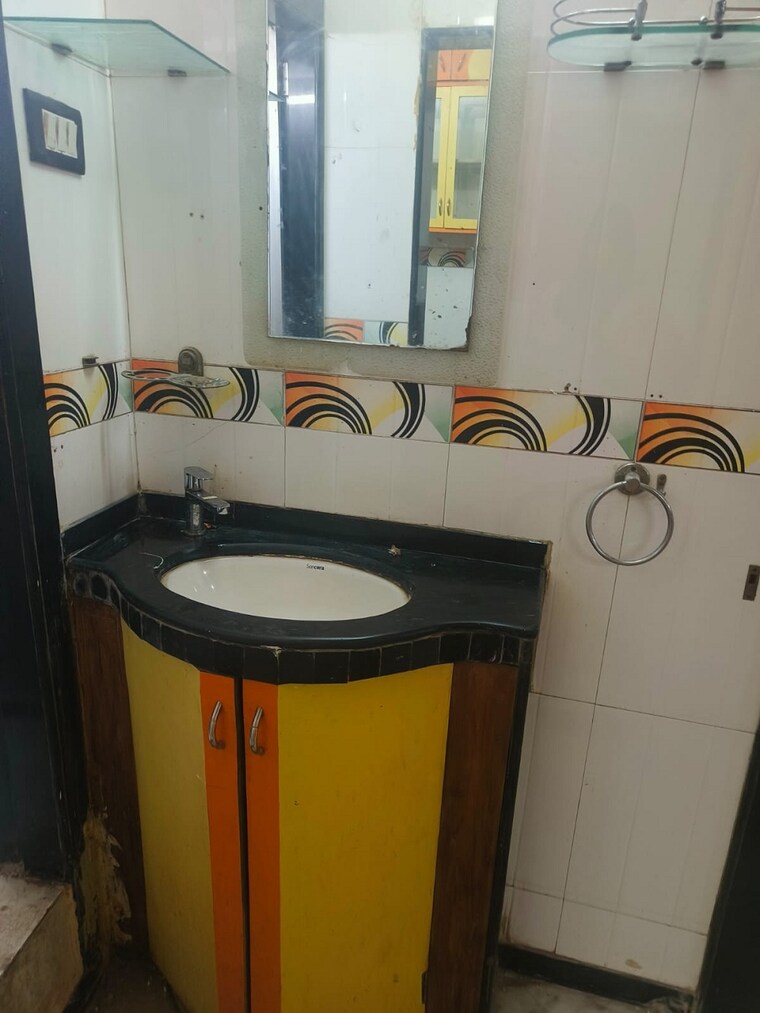 Team Area, navin nagar 1 Bedroom 700 Sq.Ft. Apartment In Navin Nagar Mumbai 10404595