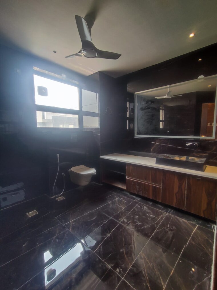 Kitchen, unitech-the-villas 5 Bedroom 8000 Sq.Ft. Villa In Sector 33 Gurgaon 10404591