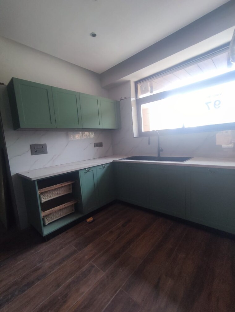 Kitchen, unitech-the-villas 5 Bedroom 8000 Sq.Ft. Villa In Sector 33 Gurgaon 10404591