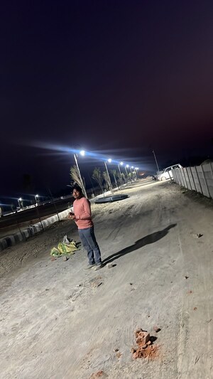   Plot at Gosainganj – for Sale