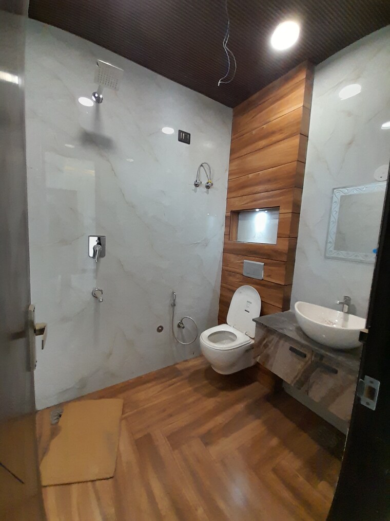 Washroom, bptp-district 3 Bedroom 250 Sq.Ft. Builder Floor In Sector 81 Faridabad 10404624